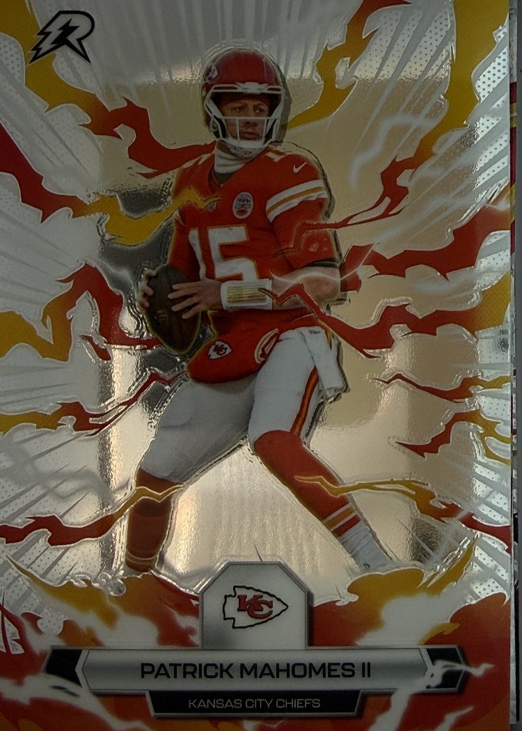 Patrick Mahomes 4-Card Lot - Prizm Draft Picks, Rookies & Stars, Resurgence x2